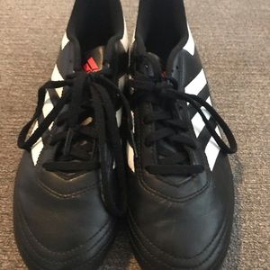 Men’s Adidas size 7 1/2 cleats